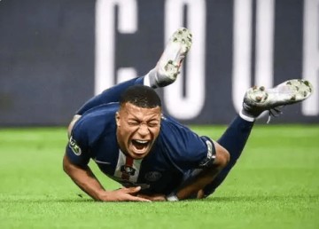 从四大皆空到欧冠封王，姆巴佩与登贝莱的金球奖对照