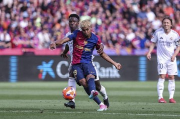 欧冠、联赛均铩羽,皇马换帅后再迎动荡:亿元先生盼离队