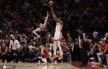 杜兰特射落底角三分 生涯总得分32294超乔丹升历史第五