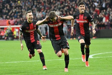 德甲焦点战:勒沃库森与霍芬海姆的激情碰撞