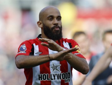 电讯报：曼联视姆贝莫为锋线头号引援人选，球员身价6000万镑